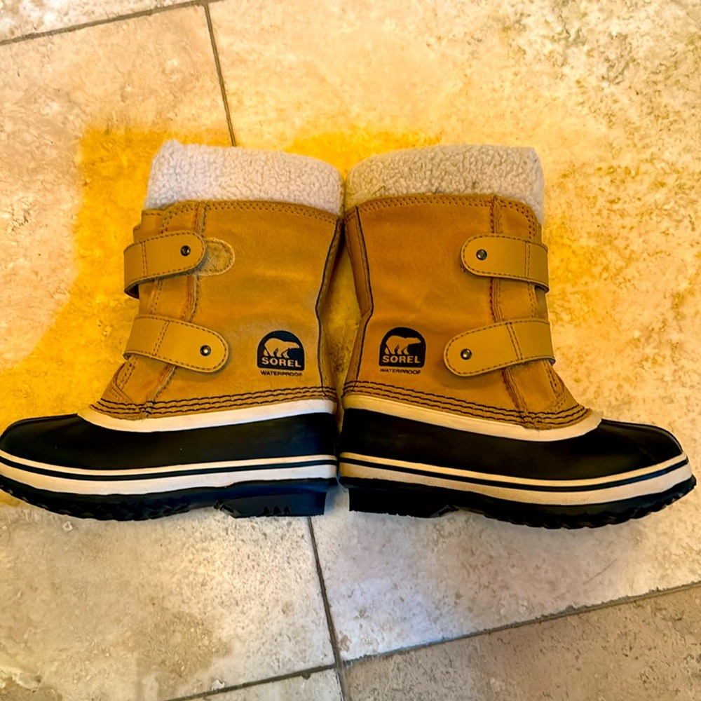 Toddler Sorel boots